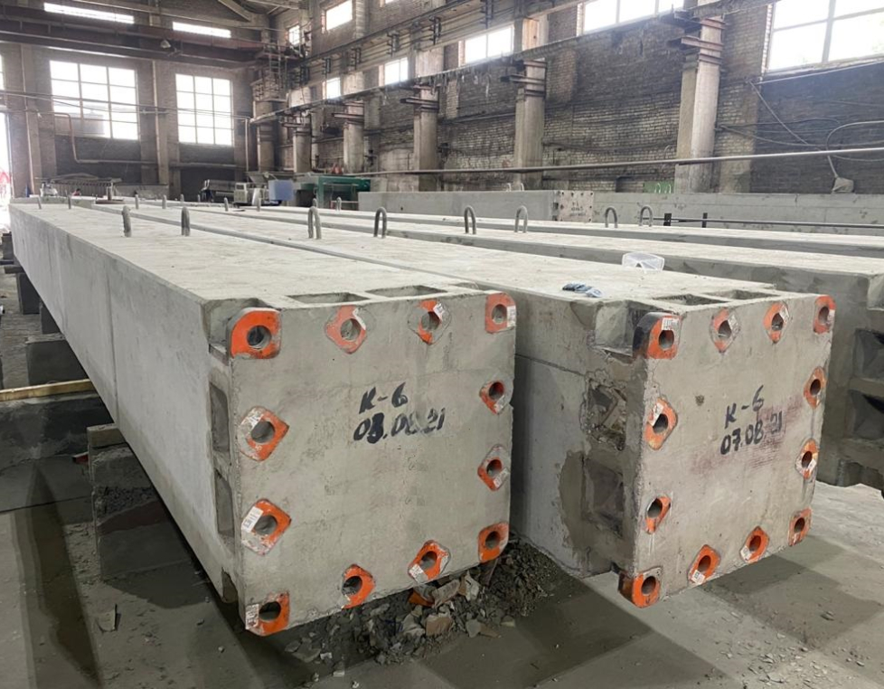 Колонна сечением 400х400